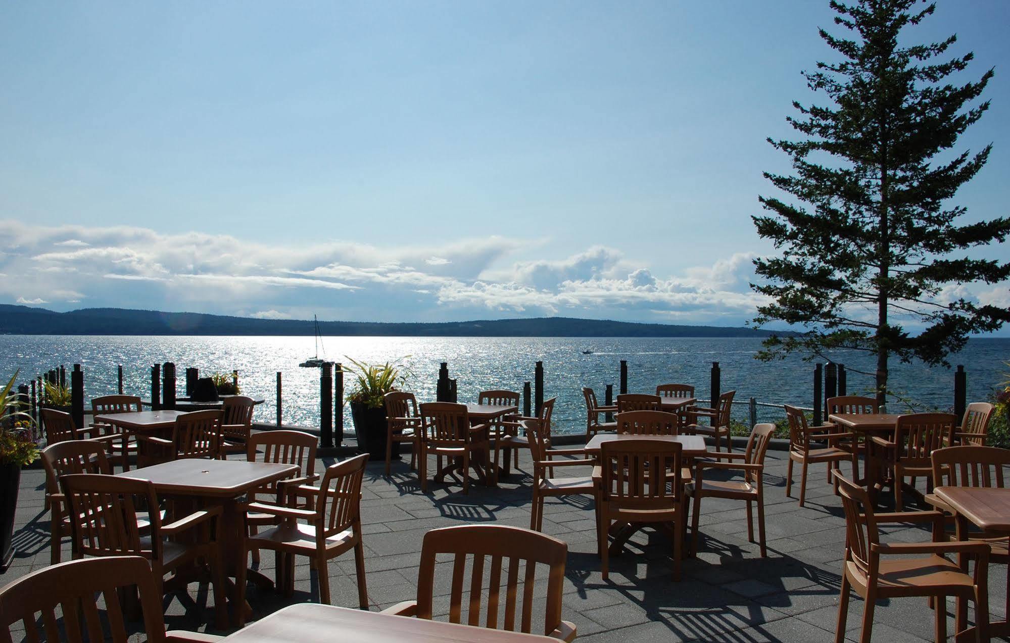 Beach Gardens Resort And Marina Powell River Dış mekan fotoğraf